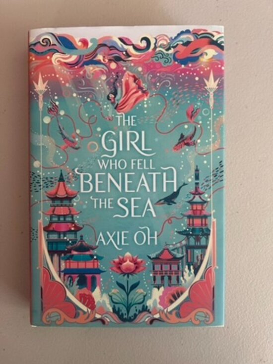 Fairyloot Other - The Girl Who Fell Beneath the Sea (FairyLoot Special Edition) SIGNED